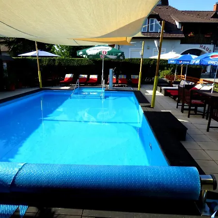 بيت ضيافة Janika 3*