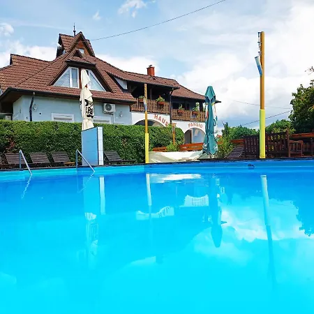 Janika Guest house 3*